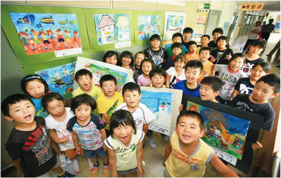 宮戸小学校の全児童と１人ひとりが描いた「10
年後の宮戸島」（2011年）